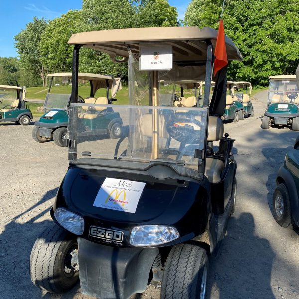 Voiturette golf - Affiche McDo